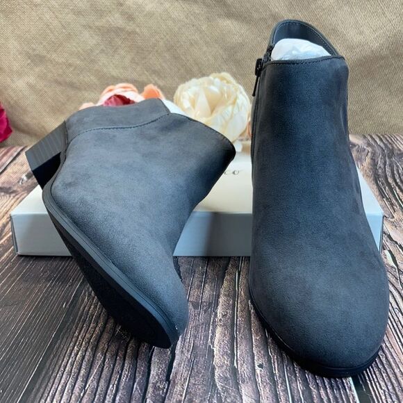 Style & Co Gray Wiley Ankle Booties - Picture 1 of 8